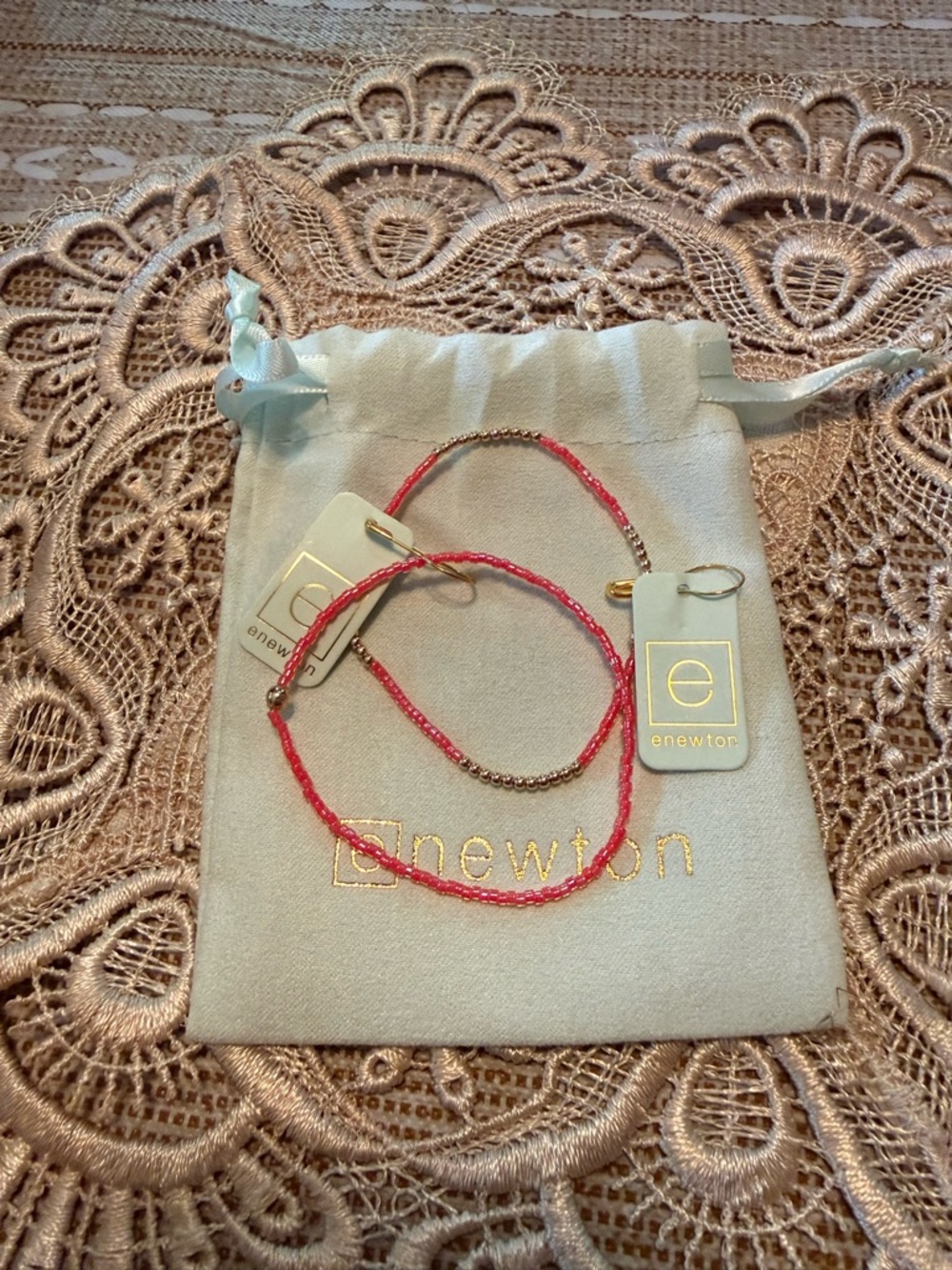 Enewton Blissful Set